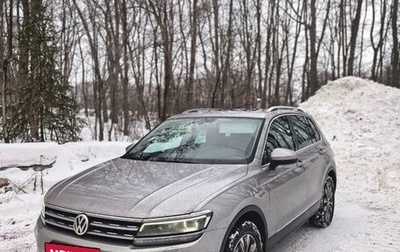 Volkswagen Tiguan II, 2018 год, 2 650 000 рублей, 1 фотография