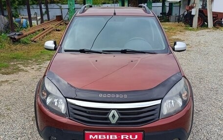 Renault Sandero I, 2014 год, 900 000 рублей, 1 фотография