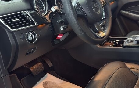 Mercedes-Benz GLS, 2018 год, 4 499 999 рублей, 12 фотография