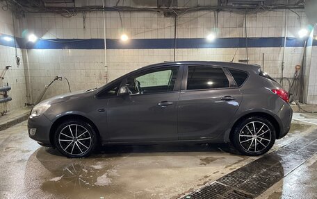 Opel Astra J, 2011 год, 490 000 рублей, 6 фотография