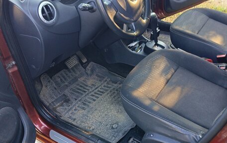 Renault Sandero I, 2014 год, 900 000 рублей, 5 фотография