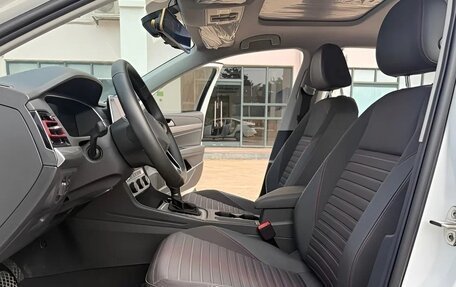 Volkswagen Lavida, 2022 год, 1 800 000 рублей, 15 фотография