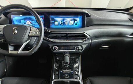 FAW Bestune T77, 2022 год, 1 843 000 рублей, 15 фотография