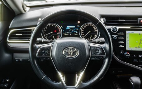 Toyota Camry, 2018 год, 2 849 000 рублей, 16 фотография