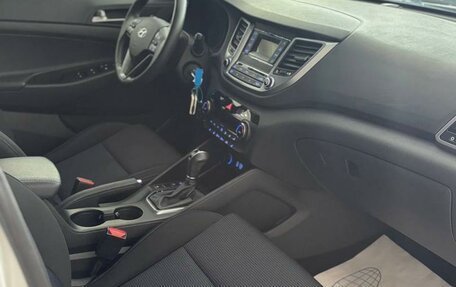 Hyundai Tucson III, 2017 год, 1 999 000 рублей, 8 фотография