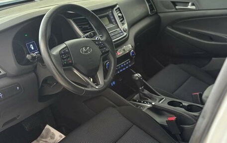 Hyundai Tucson III, 2017 год, 1 999 000 рублей, 7 фотография