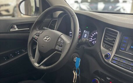 Hyundai Tucson III, 2017 год, 1 999 000 рублей, 10 фотография