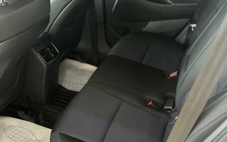 Hyundai Tucson III, 2017 год, 1 999 000 рублей, 12 фотография