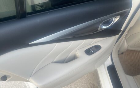 Infiniti Q50 I рестайлинг, 2014 год, 1 590 000 рублей, 5 фотография