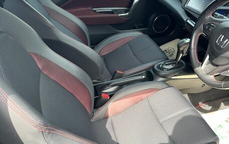 Honda CR-Z, 2013 год, 999 999 рублей, 7 фотография