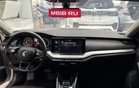 Skoda Octavia IV, 2021 год, 2 176 999 рублей, 9 фотография