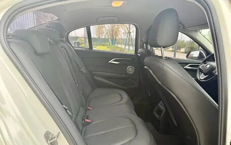 BMW 1 серия, 2023 год, 1 730 000 рублей, 9 фотография