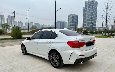 BMW 1 серия, 2023 год, 1 730 000 рублей, 3 фотография