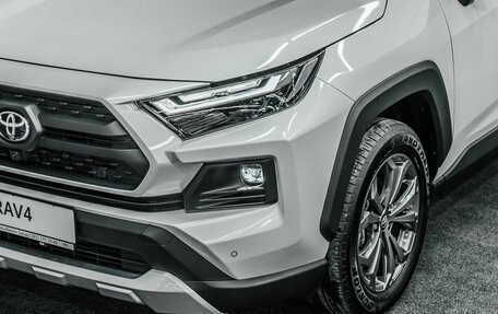 Toyota RAV4, 2025 год, 4 670 000 рублей, 3 фотография