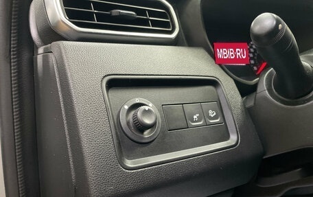 Renault Duster, 2021 год, 1 700 000 рублей, 13 фотография