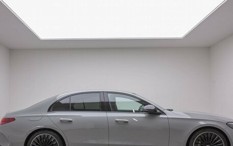 Mercedes-Benz E-Класс, 2024 год, 12 900 000 рублей, 5 фотография