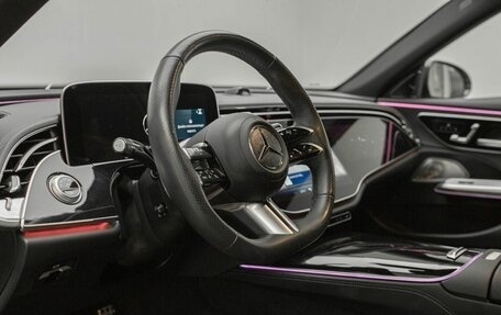 Mercedes-Benz E-Класс, 2024 год, 12 900 000 рублей, 13 фотография