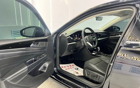 Volkswagen Passat B8 рестайлинг, 2022 год, 1 840 000 рублей, 7 фотография