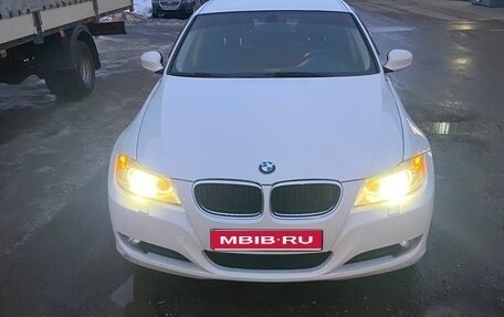 BMW 3 серия, 2011 год, 1 100 000 рублей, 1 фотография