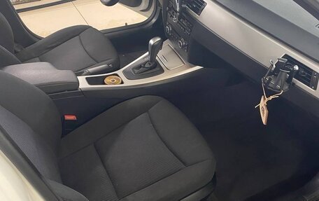 BMW 3 серия, 2011 год, 1 100 000 рублей, 7 фотография