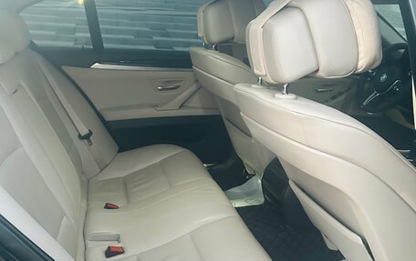 BMW 5 серия, 2011 год, 2 150 000 рублей, 16 фотография