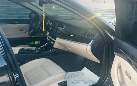 BMW 5 серия, 2011 год, 2 150 000 рублей, 17 фотография