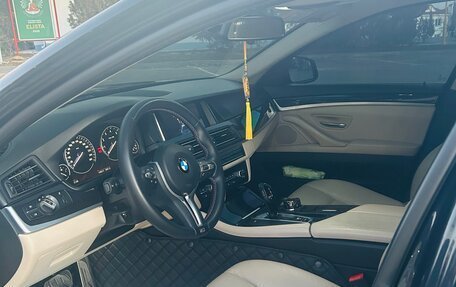 BMW 5 серия, 2011 год, 2 150 000 рублей, 11 фотография