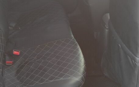 Hyundai Solaris II рестайлинг, 2012 год, 550 000 рублей, 9 фотография