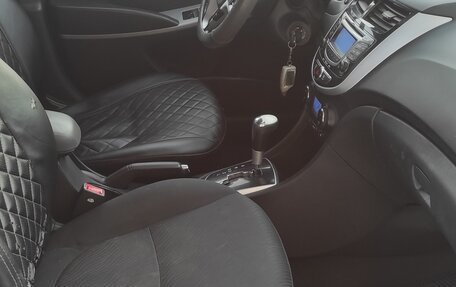 Hyundai Solaris II рестайлинг, 2012 год, 550 000 рублей, 10 фотография