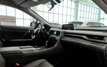 Lexus RX IV рестайлинг, 2018 год, 3 885 000 рублей, 13 фотография