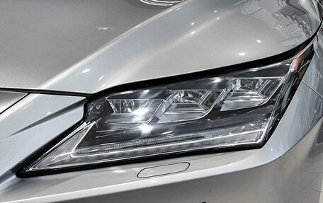 Lexus RX IV рестайлинг, 2018 год, 3 885 000 рублей, 21 фотография