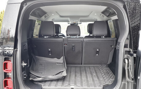 Land Rover Defender II, 2025 год, 9 900 000 рублей, 10 фотография