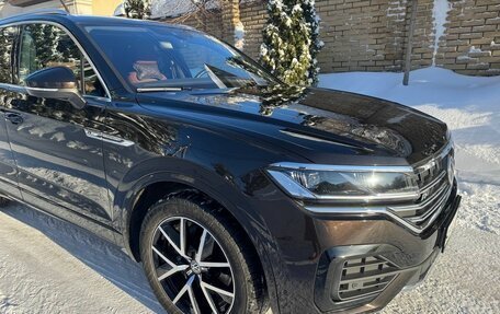 Volkswagen Touareg III, 2018 год, 7 500 000 рублей, 7 фотография