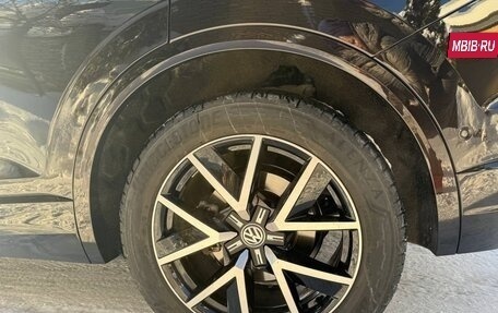 Volkswagen Touareg III, 2018 год, 7 500 000 рублей, 6 фотография