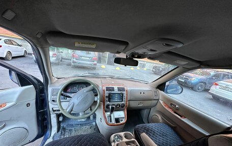 KIA Carnival III, 2005 год, 350 000 рублей, 3 фотография