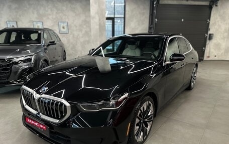 BMW 5 серия, 2023 год, 9 200 000 рублей, 1 фотография