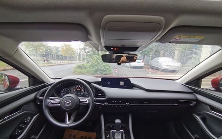 Mazda 3, 2022 год, 1 806 999 рублей, 10 фотография