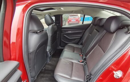 Mazda 3, 2022 год, 1 806 999 рублей, 15 фотография