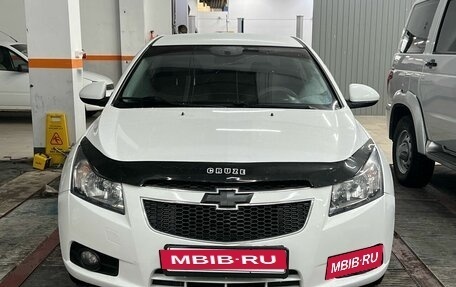 Chevrolet Cruze II, 2012 год, 780 000 рублей, 3 фотография