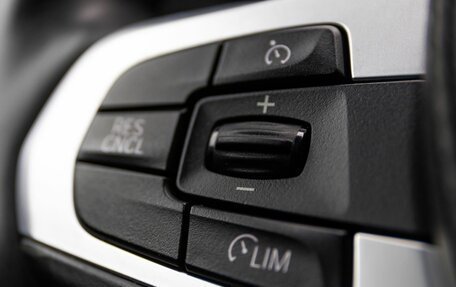 BMW 5 серия, 2018 год, 3 899 000 рублей, 31 фотография