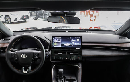 Toyota Avalon, 2025 год, 5 690 000 рублей, 12 фотография