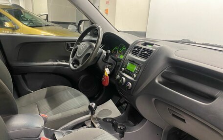 KIA Sportage II, 2009 год, 599 000 рублей, 13 фотография