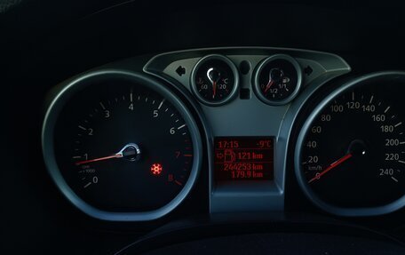 Ford Focus II рестайлинг, 2011 год, 650 000 рублей, 13 фотография