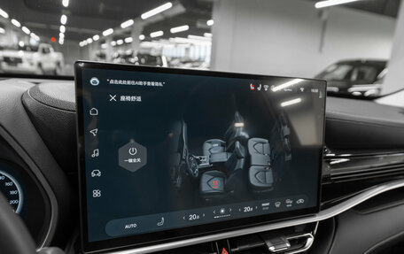 Toyota Highlander, 2025 год, 5 500 000 рублей, 22 фотография