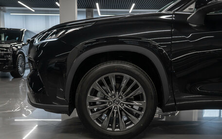 Toyota Highlander, 2025 год, 5 500 000 рублей, 30 фотография