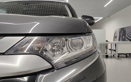 Mitsubishi Outlander III рестайлинг 3, 2020 год, 2 250 000 рублей, 17 фотография