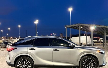 Lexus RX IV рестайлинг, 2023 год, 5 630 000 рублей, 13 фотография