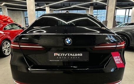 BMW 5 серия, 2023 год, 9 200 000 рублей, 4 фотография
