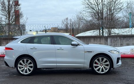 Jaguar F-Pace, 2016 год, 2 700 000 рублей, 4 фотография