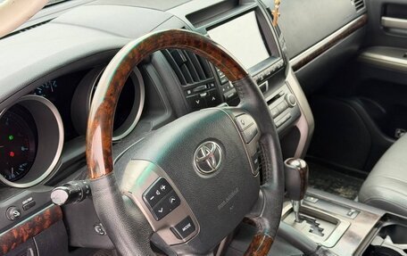 Toyota Land Cruiser 200, 2008 год, 2 350 000 рублей, 7 фотография